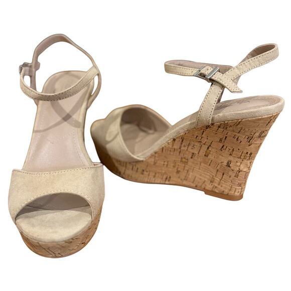 Charles By Charles David NWOB Cork Wedges Platform Peep Toe In Nude Size 10 - Picture 3 of 8
